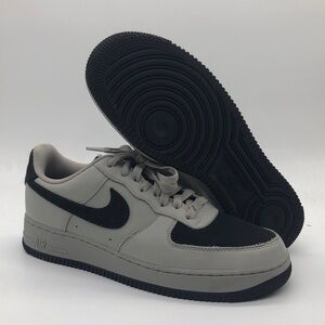 Mens Air Force 1 Low ESS NBY Grey/Black DV3892-900 USED Size 10 Without Box